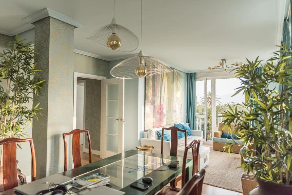 Appartamento Flat With 160 M Of Garden, Sea Views Bilbao-Getxo Esterno foto